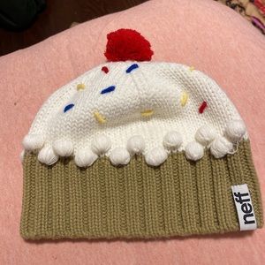 Neff cupcake beanie